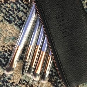 Luxie 5 piece brushes
